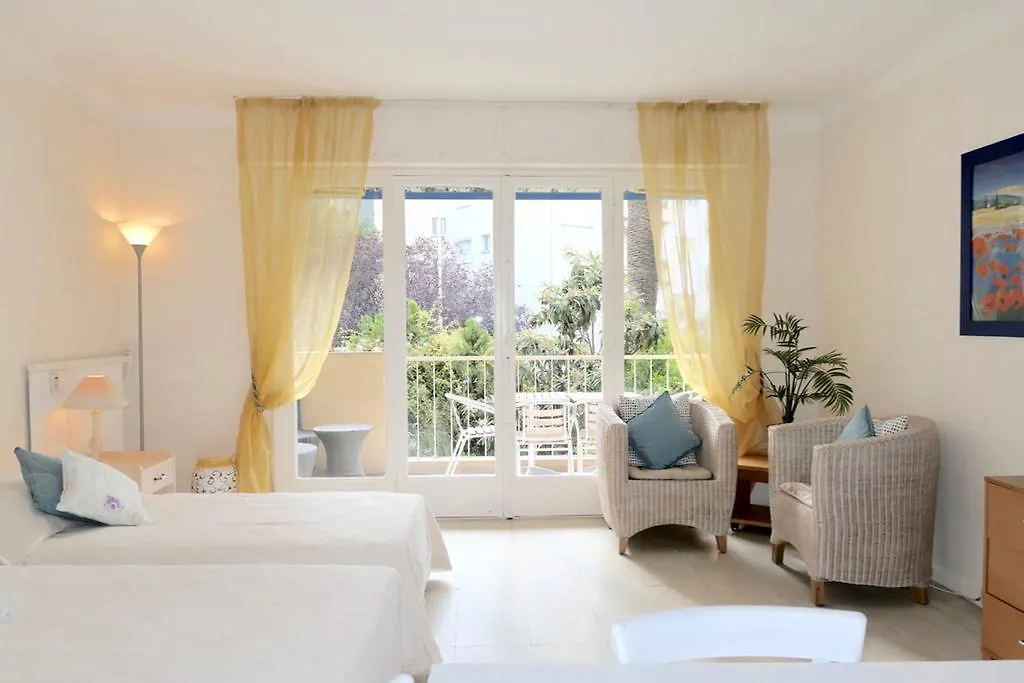 Apartment Ferienwohnung Victor Hugo Cezanne Cannes