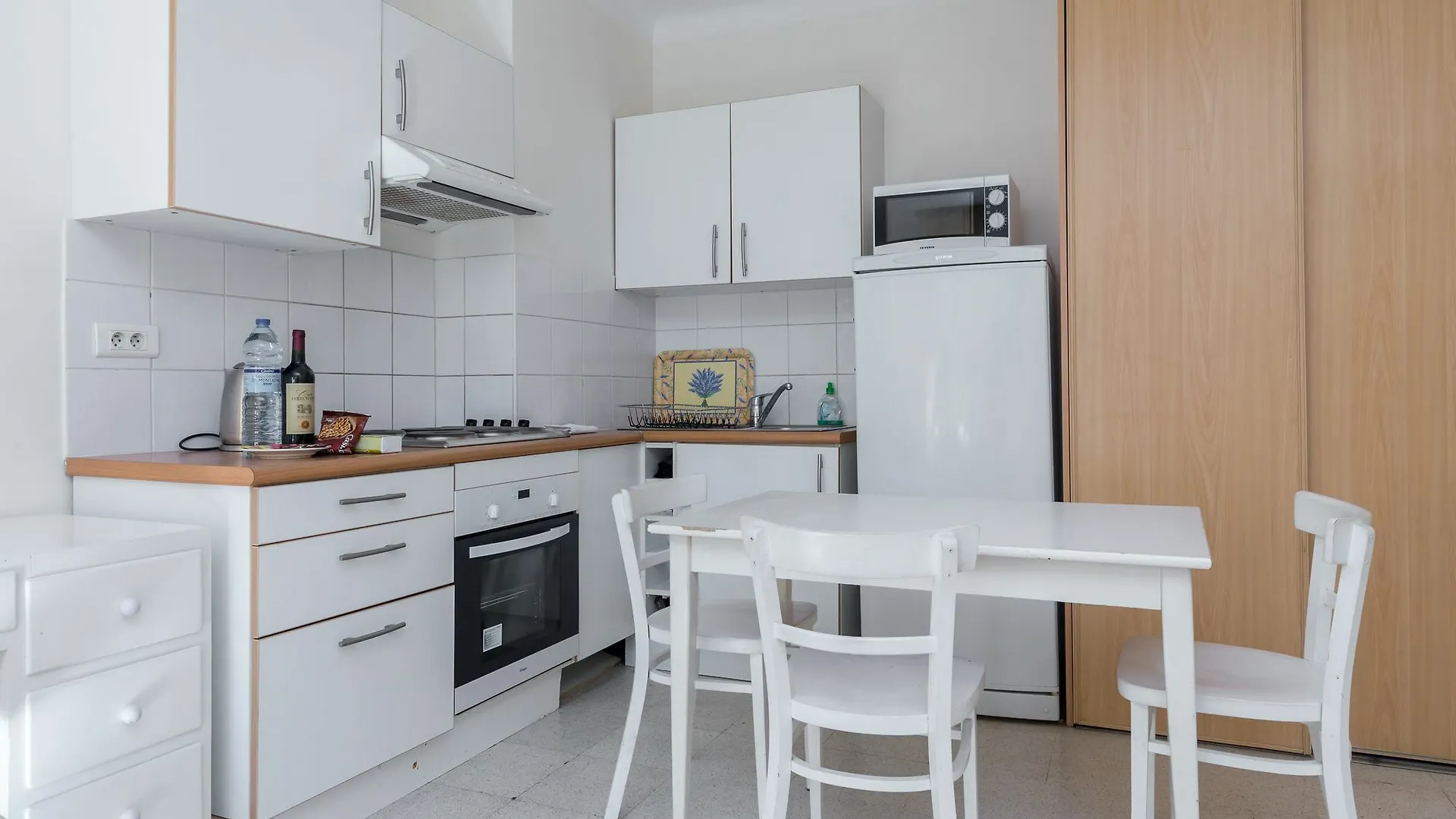 Apartment Ferienwohnung Victor Hugo Cezanne Cannes Frankreich